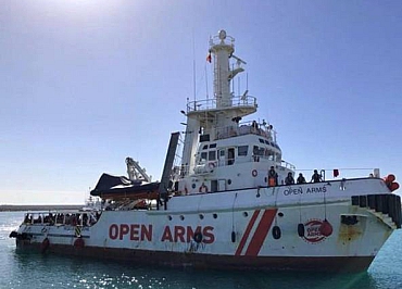 Nave Open Arms, la Commissione europea avvalla la linea di Zuccaro e aiuta i propri nemici