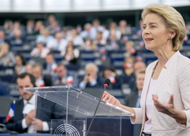 Niente fiducia in bianco a von der Leyen ma niente chiusura su collaborazione su temi puntuali